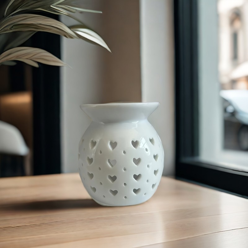 Bel keramični svečnik za eterična olja