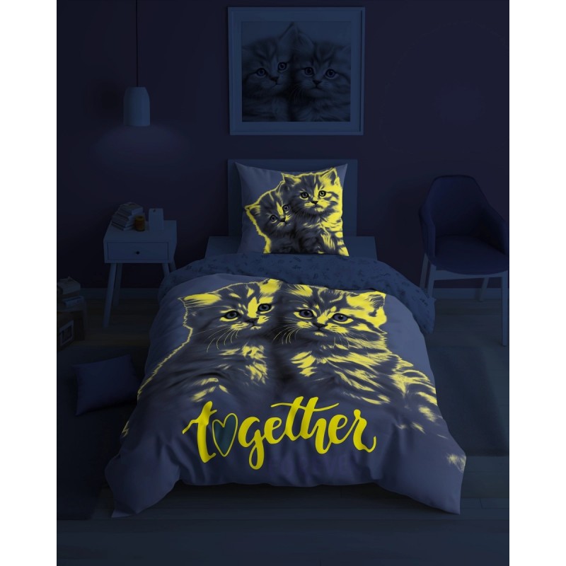 Otroška posteljnina 140X200 DVE MUCKI (sveti v temi)