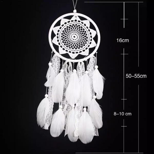 Lovilec sanj v beli barvi 