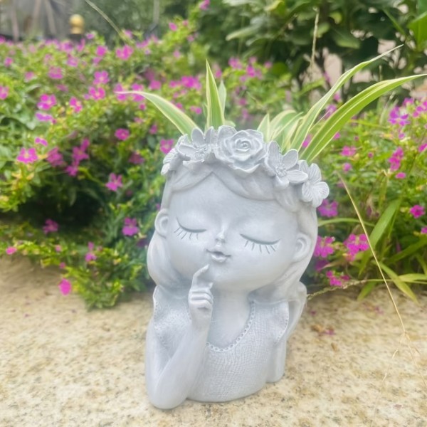 Cvetlični lonček ZASANJANA DEKLICA